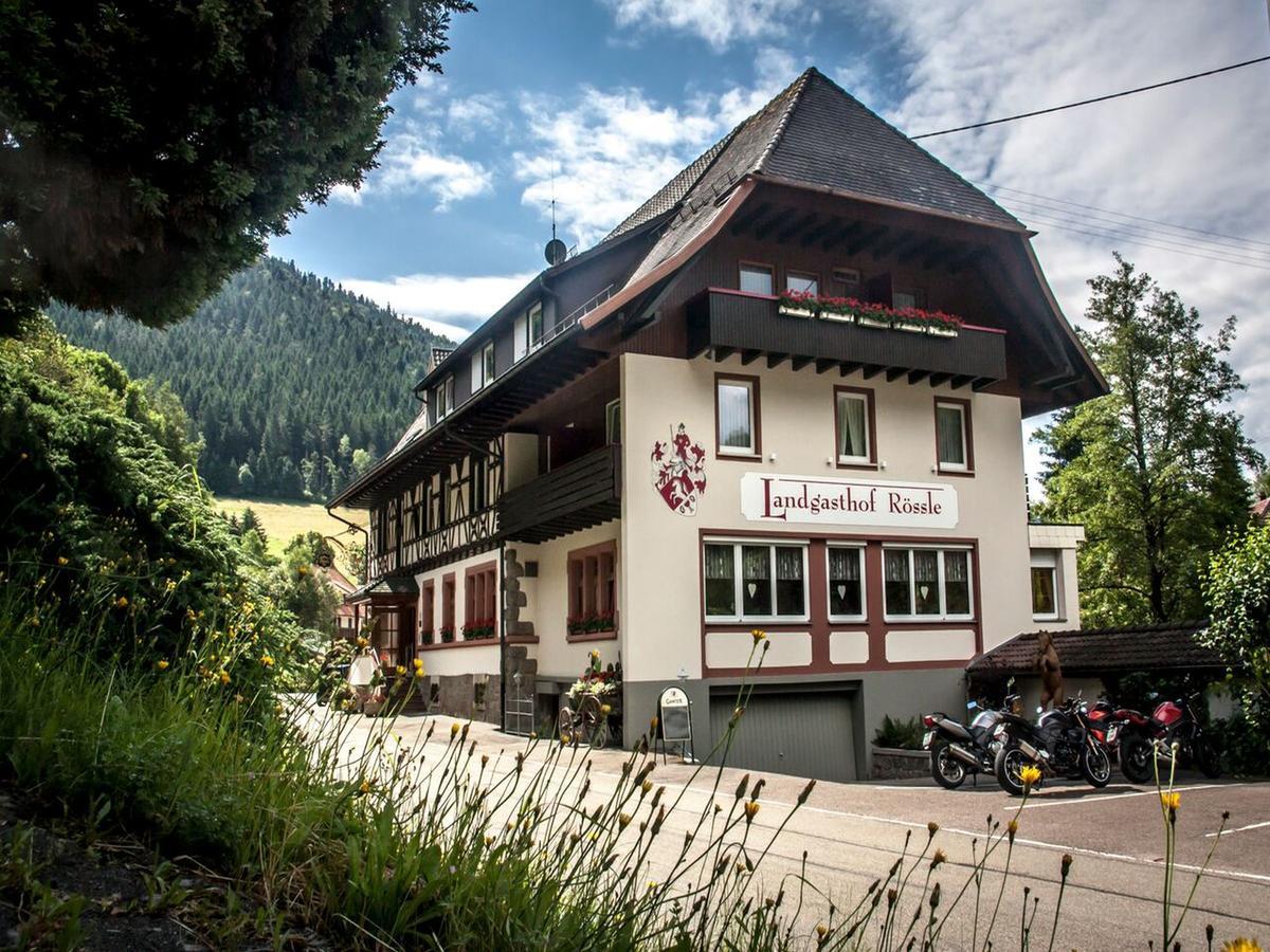 Landgasthof-Hotel-Roessle Oberprechtal エクステリア 写真
